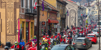 Дядо Коледа на колела, Велико Търново