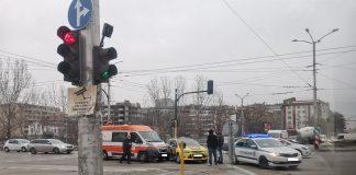 Катастрофа между линейка и такси