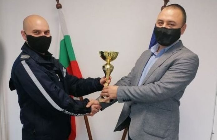 Награждаване