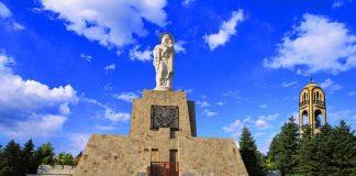 Монумент "Света Богородица с Младенеца", Хасково