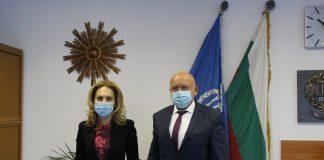 Марияна Николова