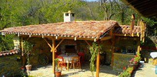 Къща на село