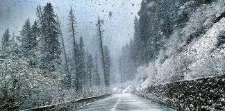 Обилен снеговалеж. Снимка: Pixabay.