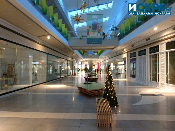 Мол "Галерия" в Бургас опустя