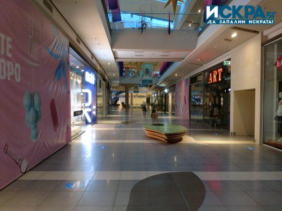 Мол "Галерия" в Бургас опустя