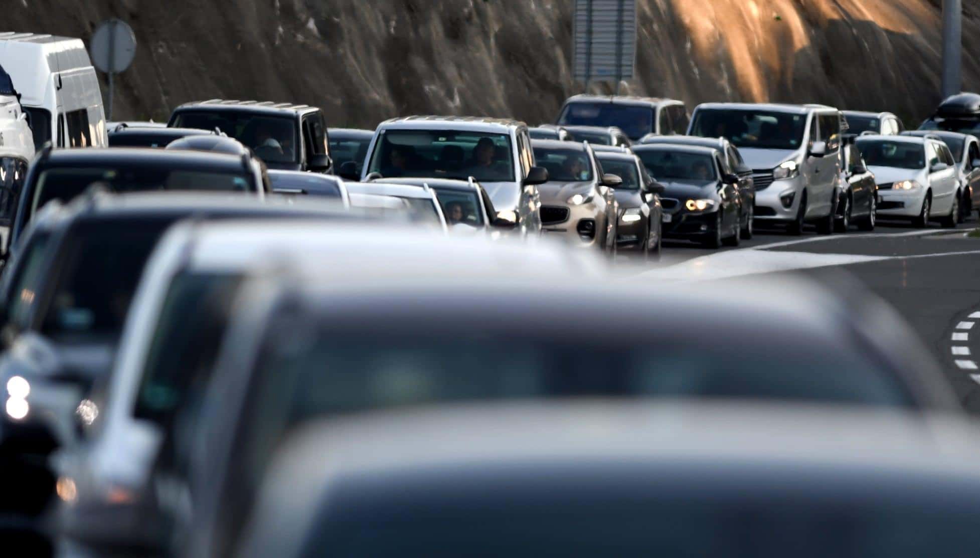 Шофьорите трябва да проявят търпение и внимание по пътя към