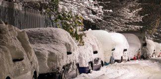 Автомобили в снега