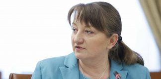 министър Деница Сачева