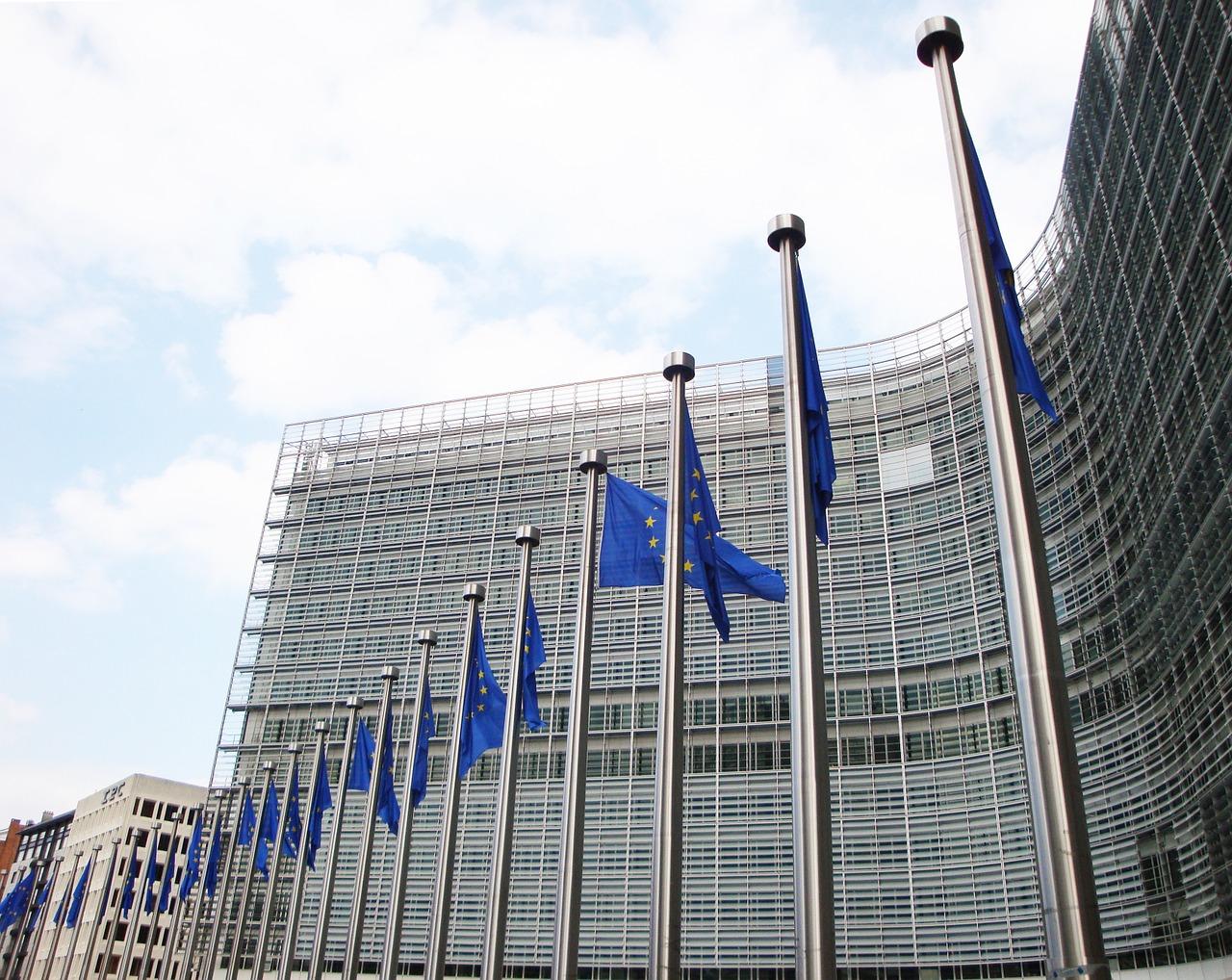 От Европейската комисия ЕК са приветствали политическото споразумение което е