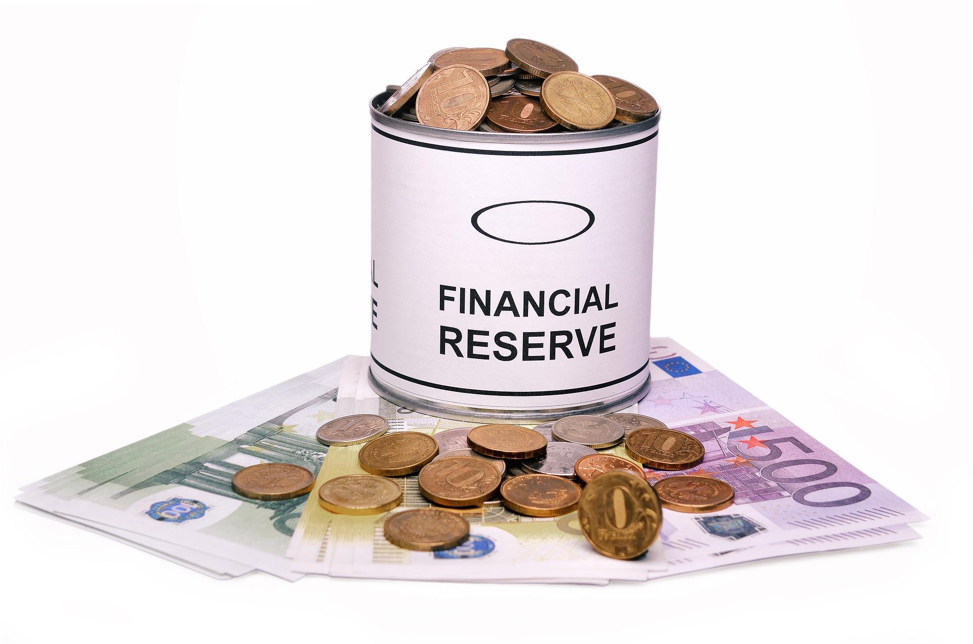 Нова 2025 година – но същите стари битки пише Politico