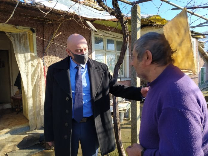 Обир и побой в село Велино