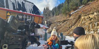 Министър на туризма Марияна Николова