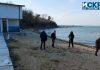 Почистване на тревата на плажа в парк "Росенец"