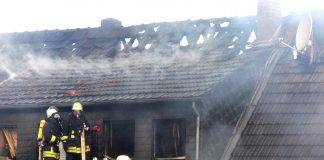 Обгорена къща