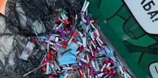 Разхвърлени спринцовки с кръв във Варна