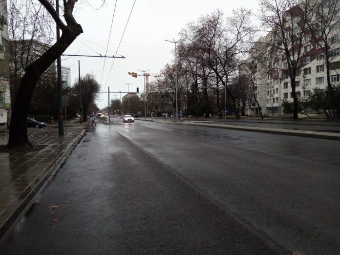 Ремонт на бул. Демокрация - снимка 1