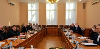 Среща между министър Росен Желязков и таксиметровия бранш