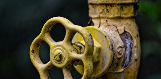 Тръбопровод