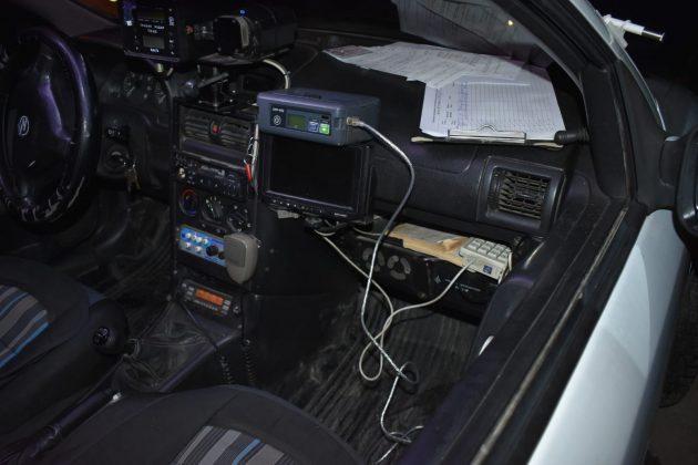 Полицаи, хванати с подкуп