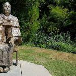 Статуя на Ванга