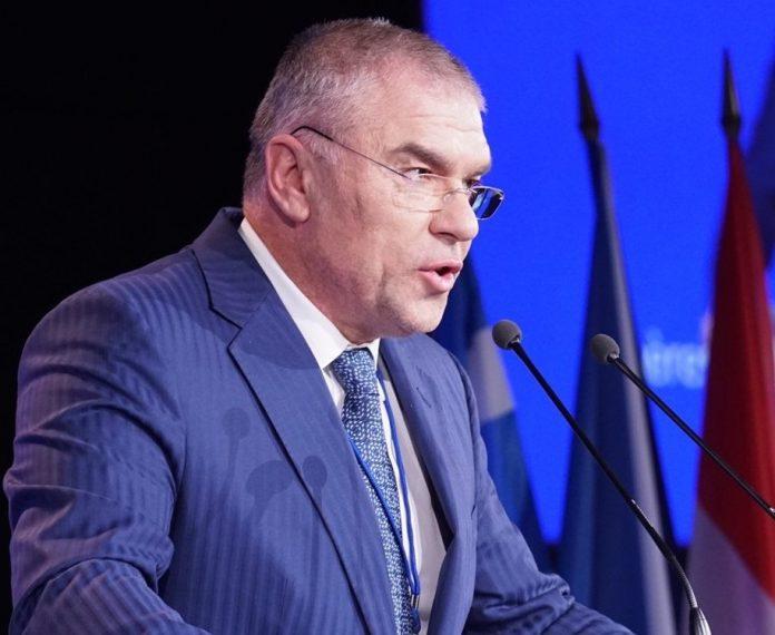 Веселин Марешки