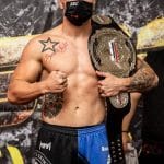 ММА шампионът Влади Кънчев