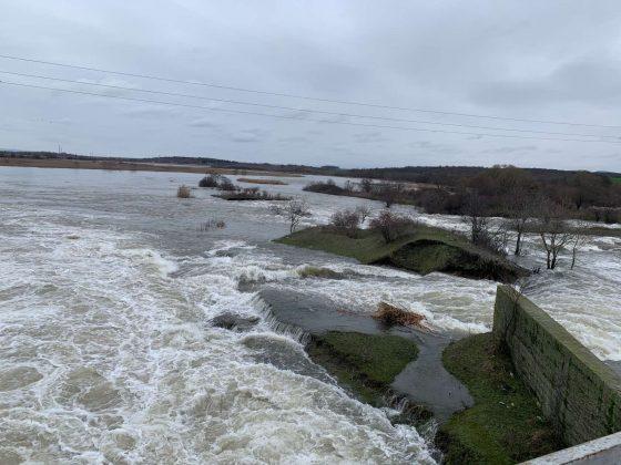 Язовир Мандра