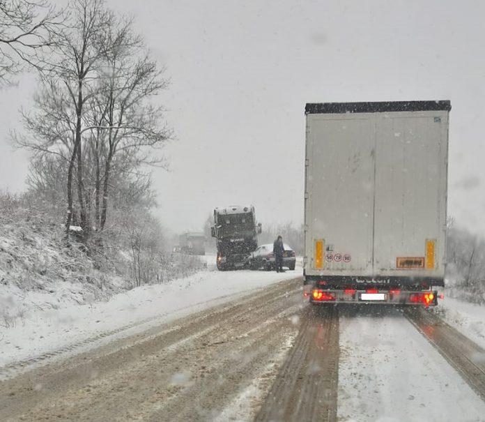 Зимна пътна обстановка във Враца