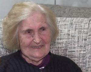 99-годишна жена пребори COVID-19 в дома си