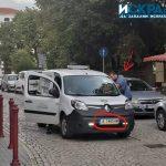 Автомобили в еднопосочна улица