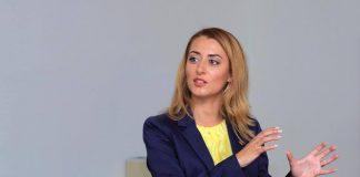 Доц. д-р Севджихан Еюбова