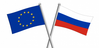 Флаговете на ЕС и Русия