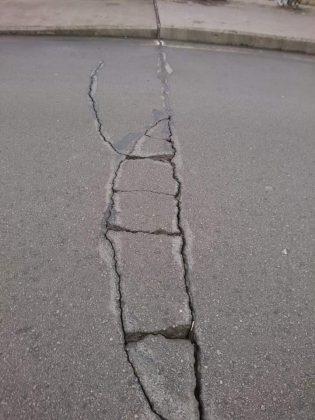 Пукнатини на "Лъвов мост"