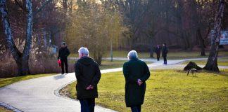 Пенсионери