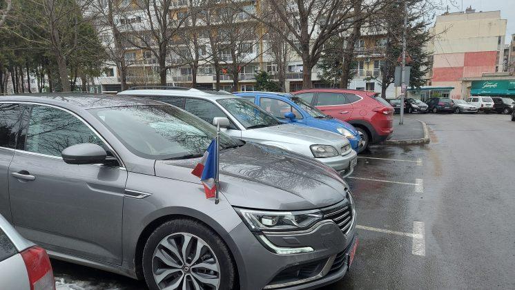 посещение на френски посланик