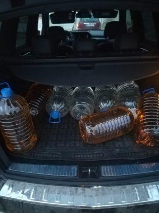 Задържани 150 литра контрабанден алкохол