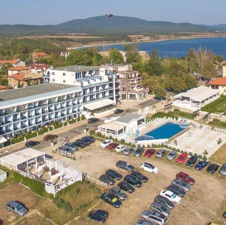 Хотелският комплекс от птичи поглед