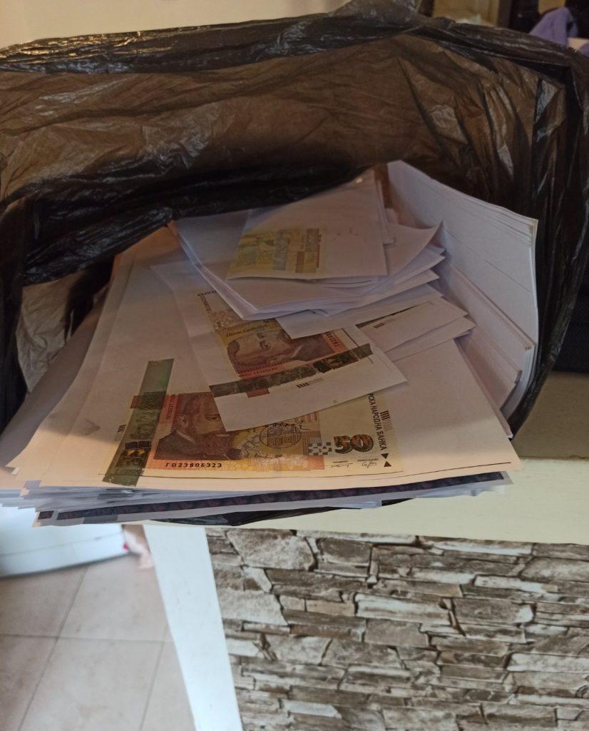 Фалшиви пари във Варна