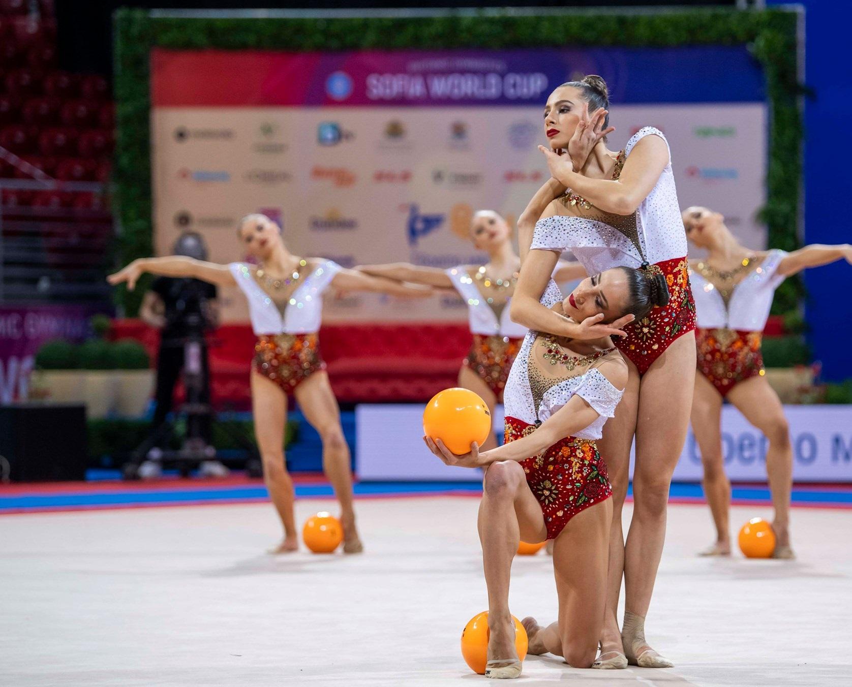200 гимнастички от 16 държави ще участват на международния турнир