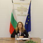 Марияна Николова