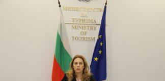 Марияна Николова