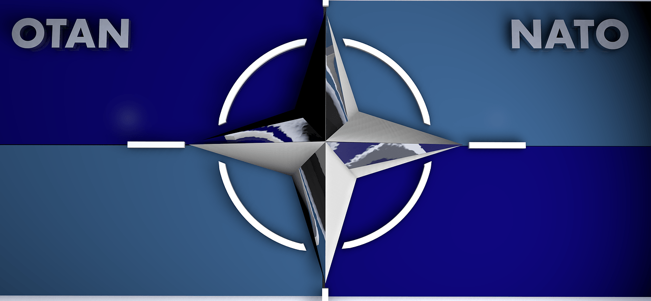 Днес външните министри на държавите членки на НАТО приветстваха Финландия като