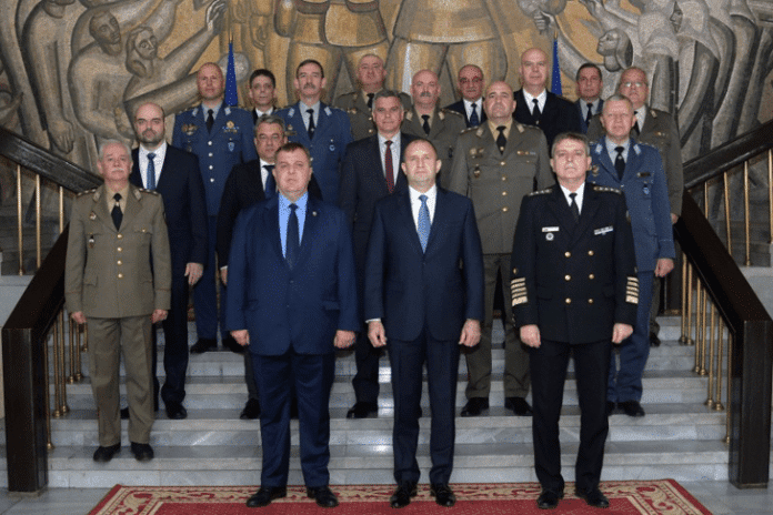 Годишен анализ на състоянието на армията