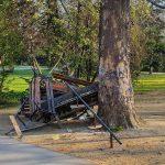 Счупени пейки