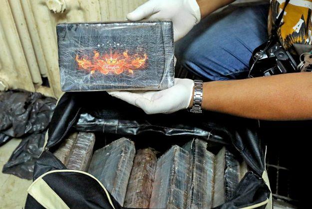 Задържани българи в Южна Африка