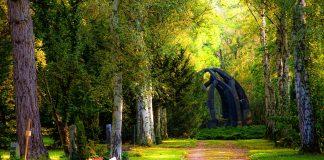 Гробищен парк