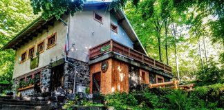 Хижа "Камен дел"