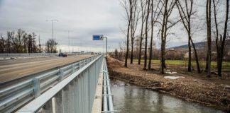 Фандъкова проверява състоянието на река Искър след снеготопенето