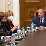 Консултации на президента с Изправи се! Мутри вън!