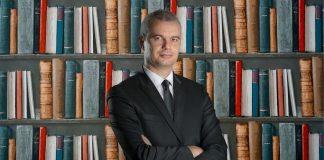 Костадин Костадинов